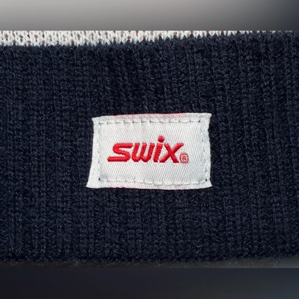 Swix Ski Hat American Flag Knit Red White & Blue Mini PomPom - Picture 2 of 7